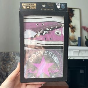 New in gift box Converse Infant Baby Bodysuit Set for 0-6 Months (2 Pack）